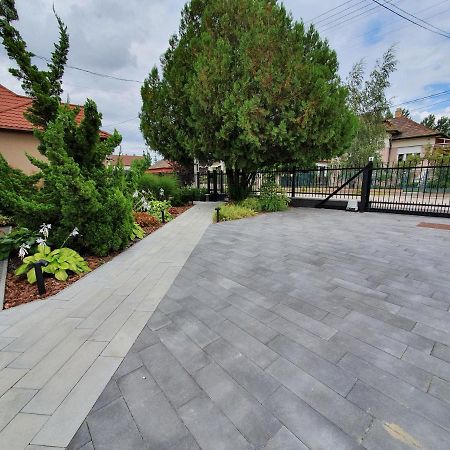 Tweed House Villa Budapest Luaran gambar