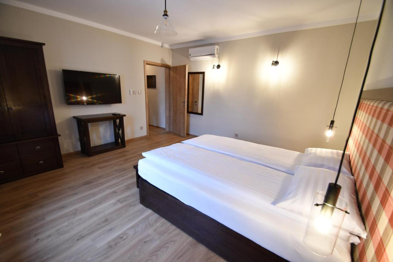 Tweed House Villa Budapest Luaran gambar